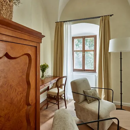 Apartament Zamek Zdar *