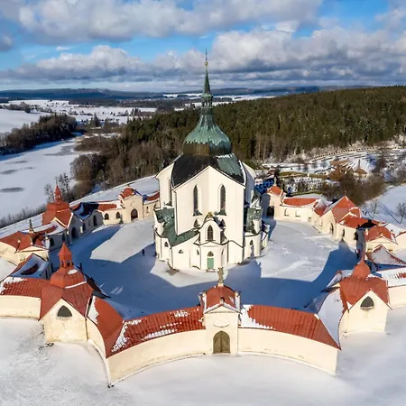 Zamek Zdar Апартаменты Ждяр-над-Сазавоу